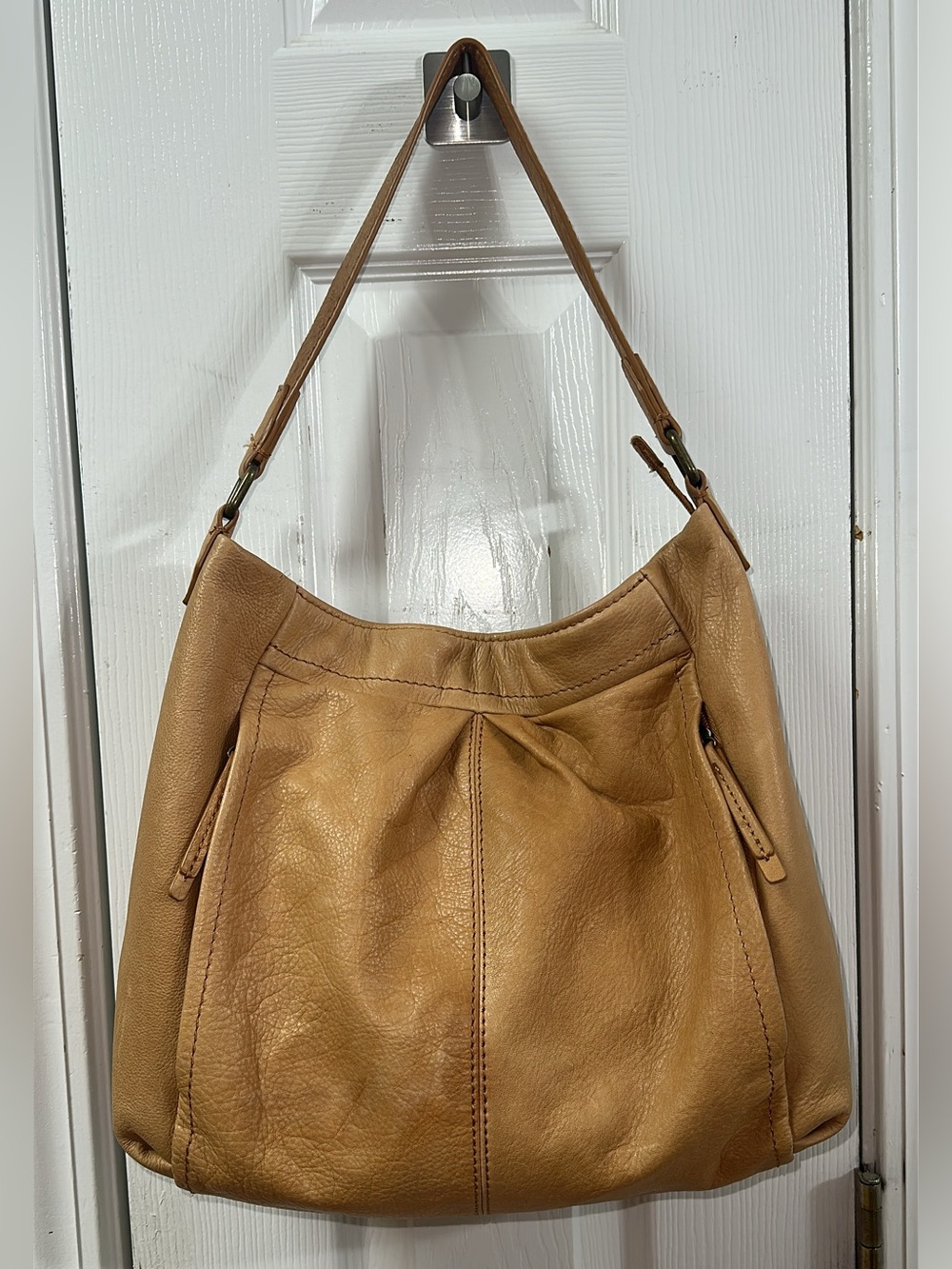 American Leather Co. Slouch Shoulder Bag - Women
